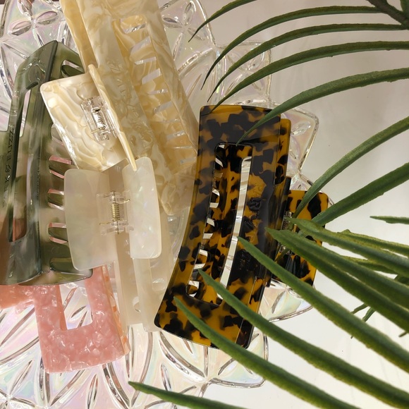 PARK AND BUZZ Jumbo 5” Eco Acetate Hair Claw Clip - Chic Tortoise Shell - Picture 2 of 6